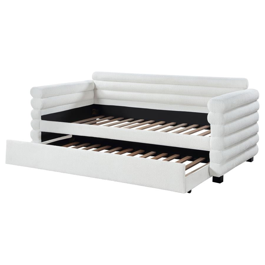 Patricia Daybed with Twin Trundle-Metro Mattress